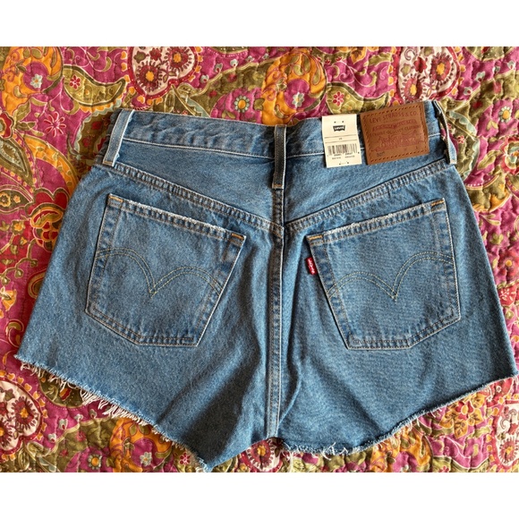 Levi's 501 Distressed Denim Shorts - Picture 10 of 13